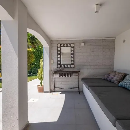 Casa vacanze Serrendy House For 8 People Absolute Calm 10 Minutes From Cannes