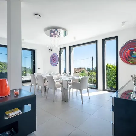 Serrendy House For 8 People Absolute Calm 10 Minutes From Cannes * Le Cannet