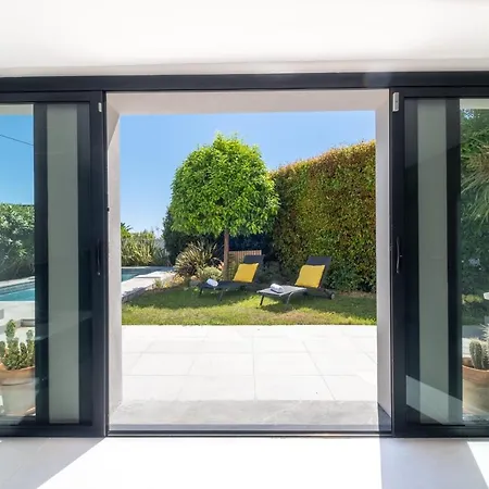 Casa vacanze Serrendy House For 8 People Absolute Calm 10 Minutes From Cannes