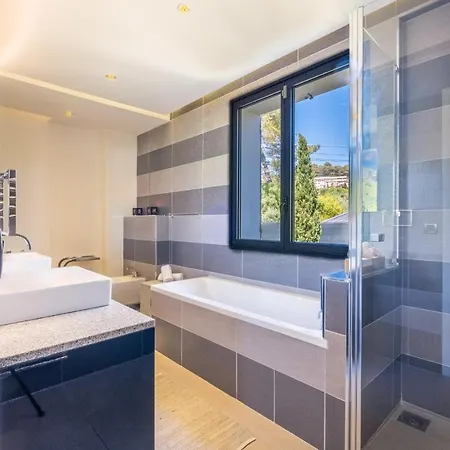 Serrendy House For 8 People Absolute Calm 10 Minutes From Cannes